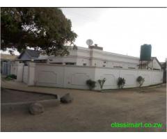 Manyame house for sale, 300sqm.